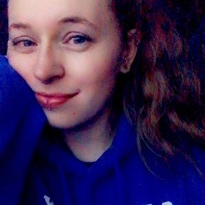 Meet your Posher, Shana